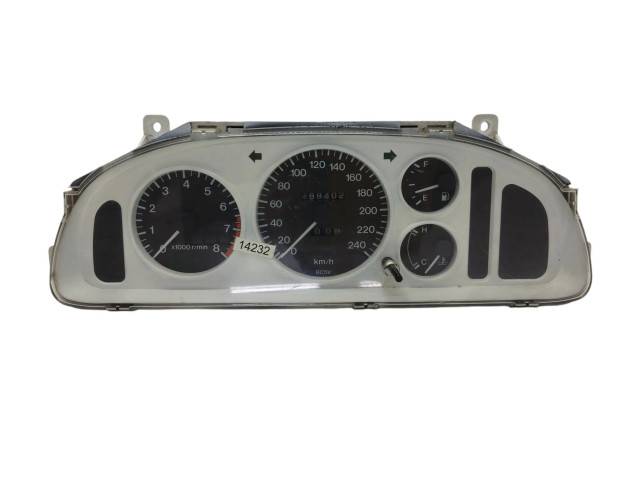 Панель приборов BC6B55430, 69319220   Mazda 323 F       