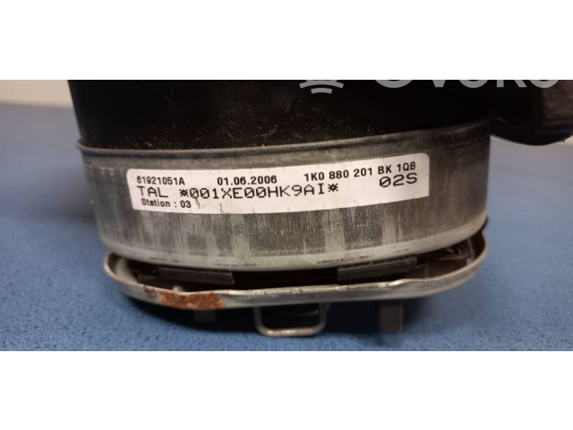 Подушка безопасности водителя 1K0880201BK   Volkswagen Touran I