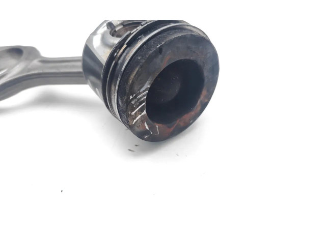  Поршень с шатуном BHY(DV6FD) BHY, DV6FD  Peugeot Partner  