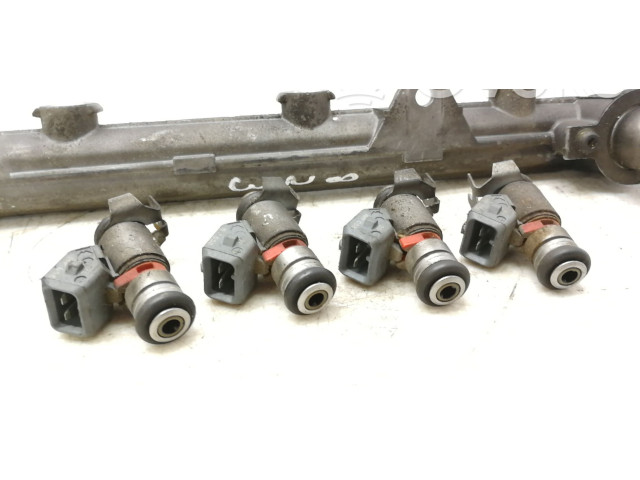 Топливная рампа 036133319B, 036031C   Volkswagen Golf IV  