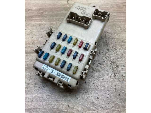 Блок предохранителей JB200400, 102290   Subaru Forester SF    