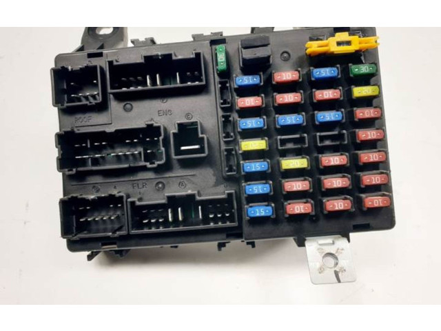 Блок предохранителей 911981C020 Hyundai Getz