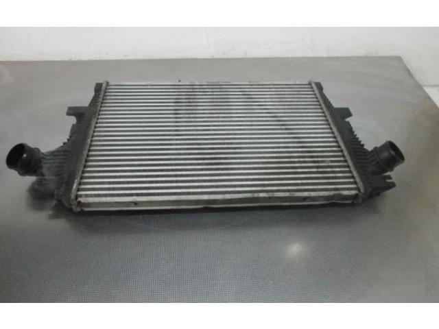 Интеркулер VP4FLH-9L440-AF Alfa Romeo 159