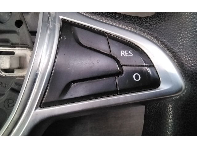 Подушка безопасности водителя 484005093R Dacia Dokker