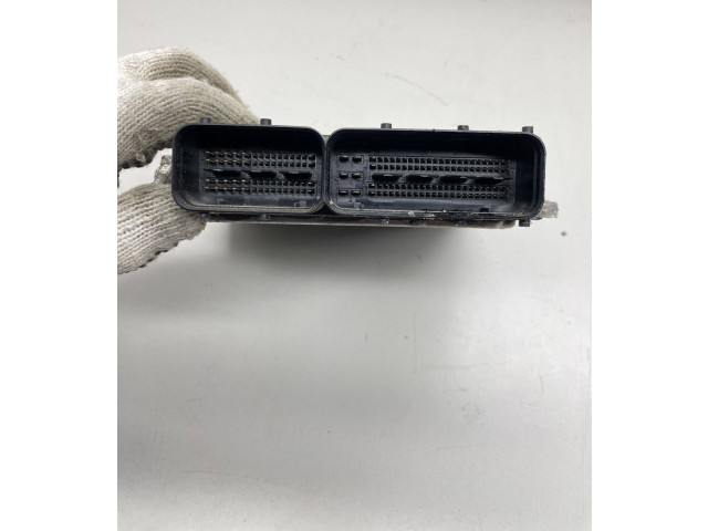 Блок управления двигателя 04E907309B, 0261S07497 Volkswagen Jetta VI