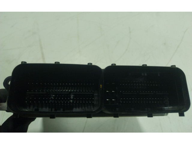 Блок управления двигателя 04L906026QE5T0, 04L907309P Volkswagen Touran III