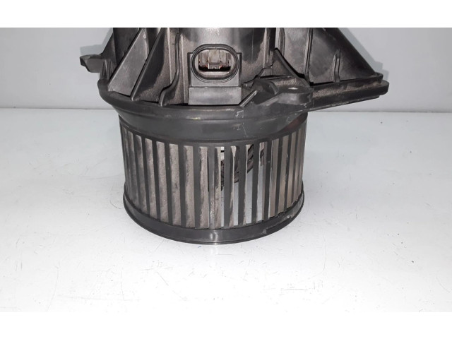 Вентилятор печки       Peugeot 406