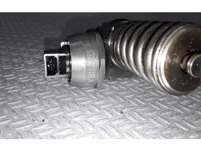 Форсунка 038130073AG Skoda Octavia Mk2 (1Z) BXE