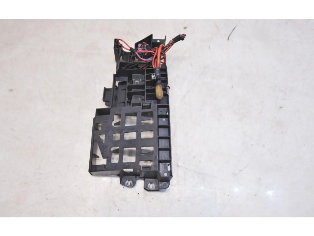 Pojistková skříňka 4E0971845 Audi A8 S8 D3 4E 2004