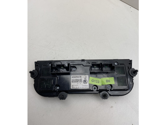 Блок управления климат-контролем 5E0820047N Skoda Octavia Mk3 (5E)