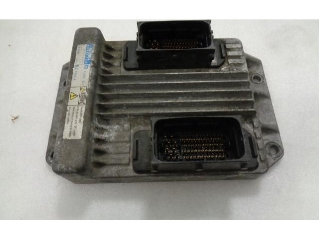 Блок управления двигателем Блок управления 8980003220 Opel Meriva A