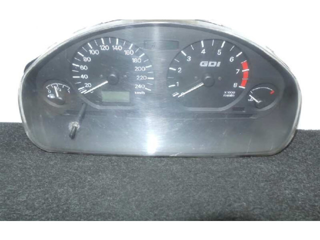 Панель приборов MR381347-0P0264003 Mitsubishi Carisma