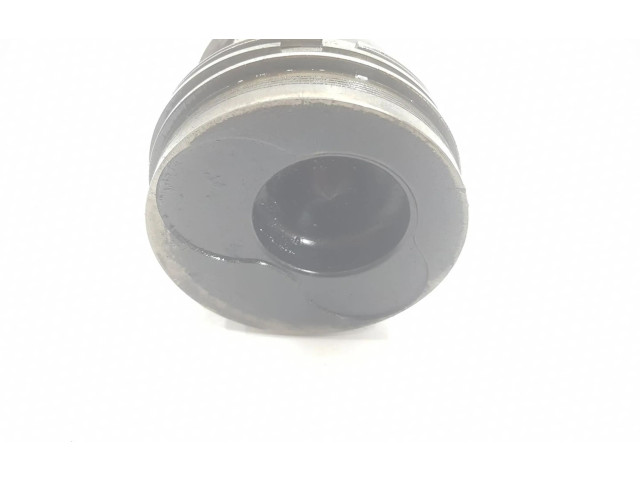 Píst 038107065EL, 038107065EL Volkswagen PASSAT B5.5 AVF