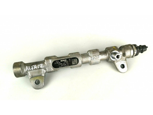 Топливная рампа 55215208, 0445214192 Alfa Romeo Giulietta 2.0