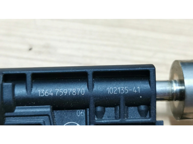 Vstřikovač 7597870, 10213541 BMW 3 GT F34 pro benzínový motor 2.8
