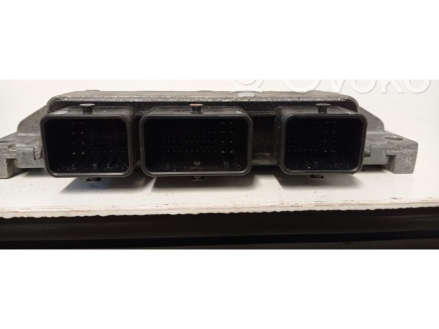 Řídící jednotka 8201076690 Renault Twingo II