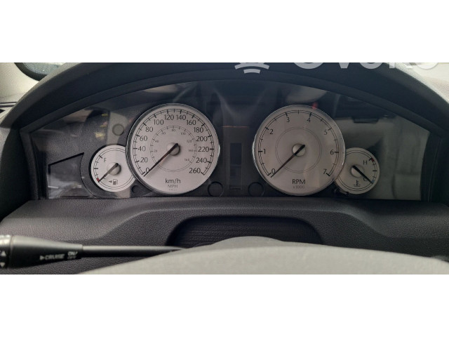 Панель приборов    Chrysler 300 - 300C       