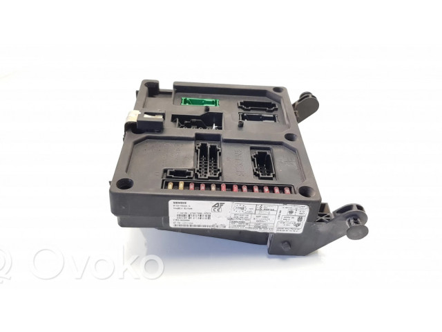 Блок предохранителей 7M0962258A, S108145200C Ford Galaxy