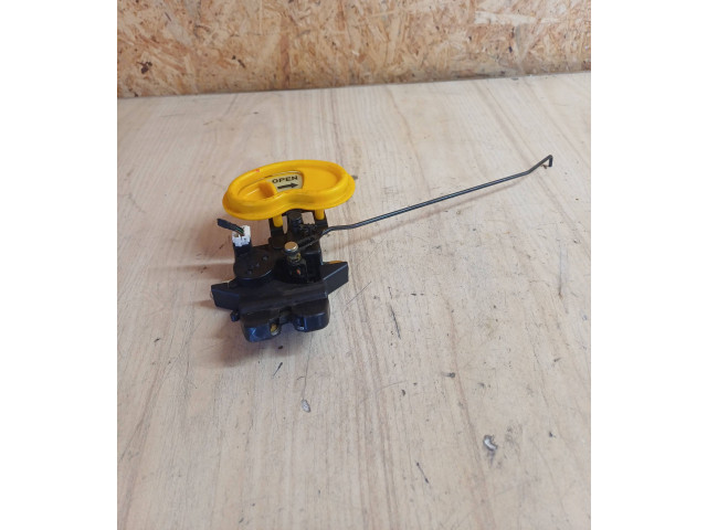 Zámek zadních dveří KIA Magentis 2006