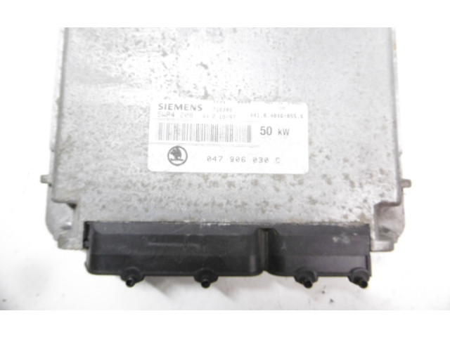 Řídící jednotka 047906030C, 047906030C Skoda Felicia I 1997
