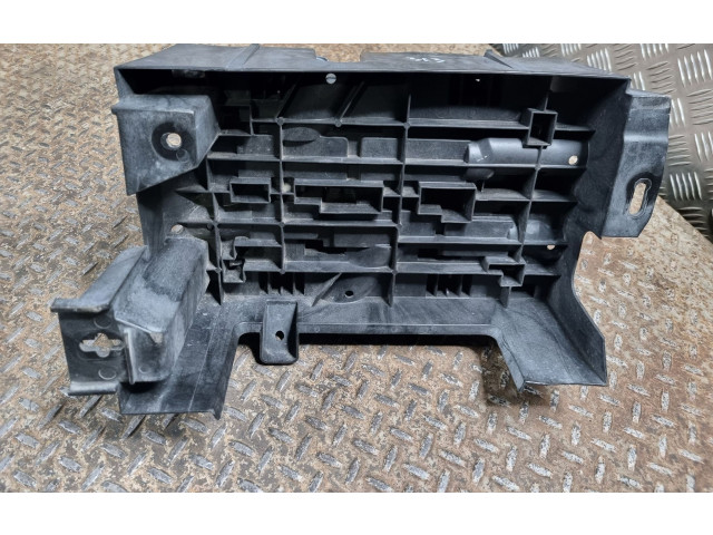 Pojistková skříňka 19210437, 15097981 Cadillac Escalade 2007