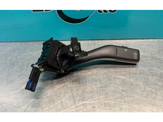 Переключатель дворников 1K0953519, 01203504   Volkswagen Caddy