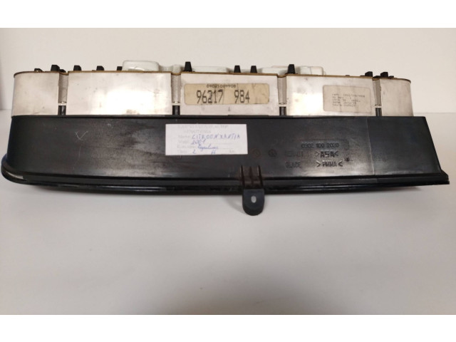 Панель приборов 09021002020, 96217984   Citroen Xantia       