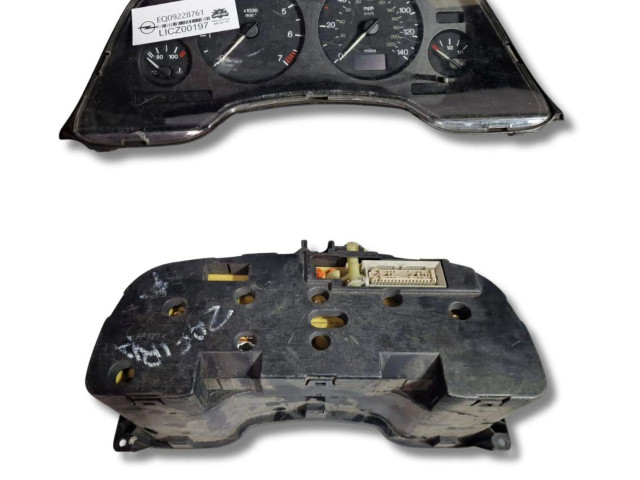 Панель приборов EQ09228761 Vauxhall Zafira B