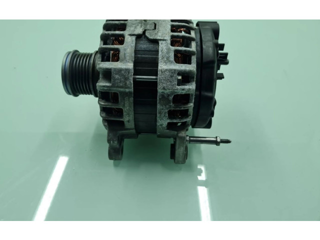 Генератор 04L903024T   Volkswagen Touran II      