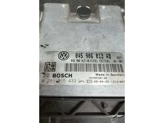 Řídící jednotka 045906013AB, 0281015433   Seat Ibiza IV (6J,6P) 2009