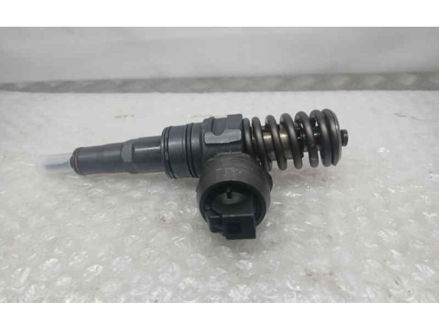 Форсунка 038130073AG, BOSCHBOMBA    Volkswagen Jetta V   