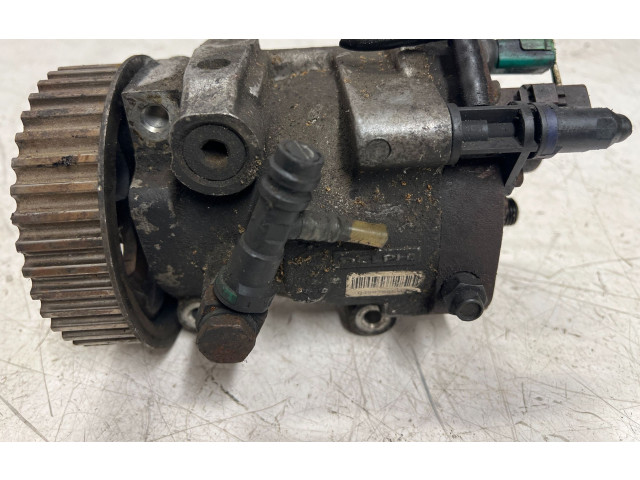 Топливный насос