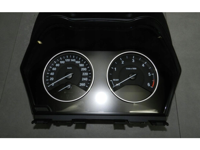 Přístrojová deska BMW X1 F48 F49 2017 9295446