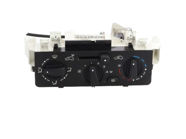 Блок управления климат-контролем 00006451KP   Citroen C2