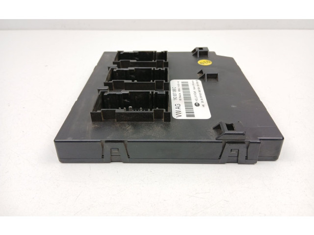 Блок предохранителей 1K0937086C   Skoda Yeti (5L)    