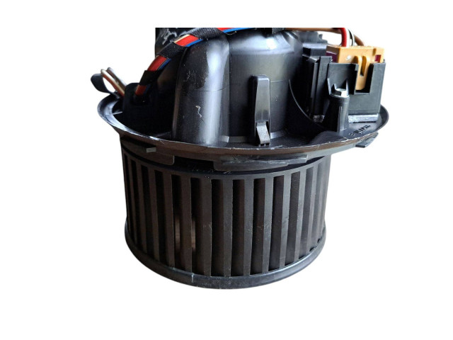 Вентилятор печки    F998886K, 1K1820015J   Skoda Octavia Mk2 (1Z)