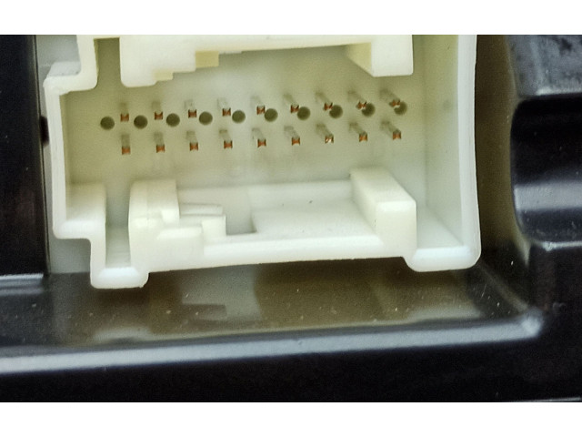 Přístrojová deska Mercedes-Benz CLK A209 C209 2002 A2095404211, 110080140