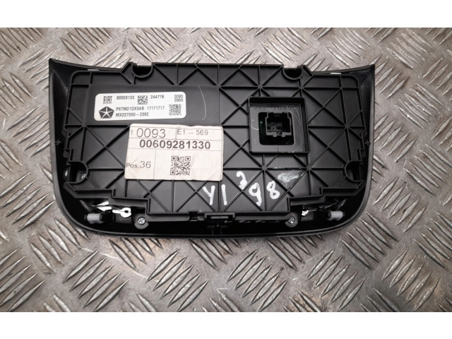 Блок управления климат-контролем 60928133   Jeep Compass