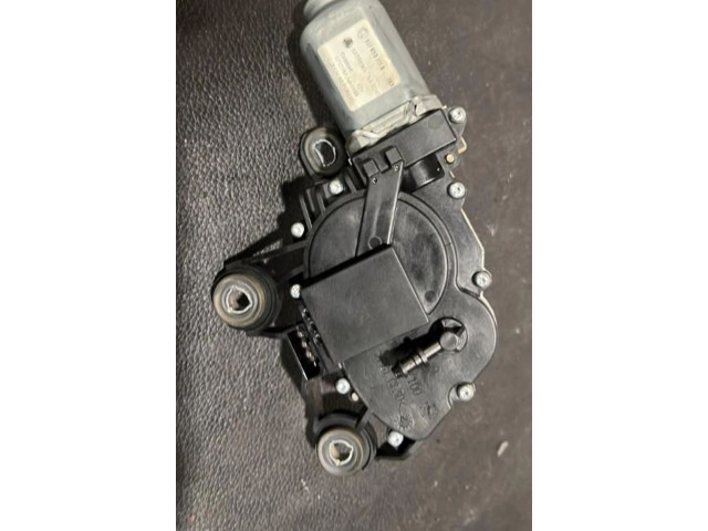 Моторчик заднего дворника     Skoda Fabia Mk2 (5J)