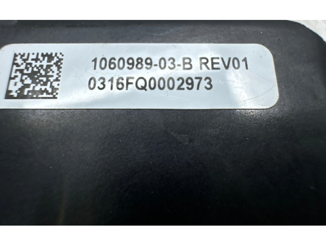 Блок управления 106098903B, 03156L0002973 Tesla Model S