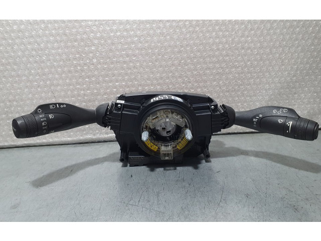 Ручка стеклоочистителей 32266029   Volvo V60