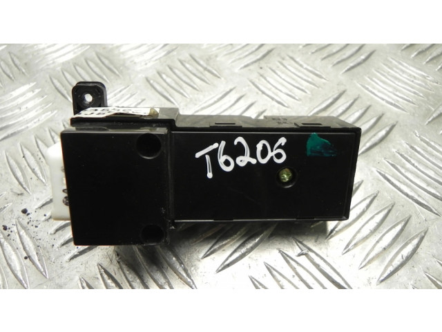 Включатель электрических окон