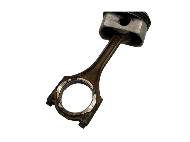 Píst 079B Audi A8 S8 D4 4H