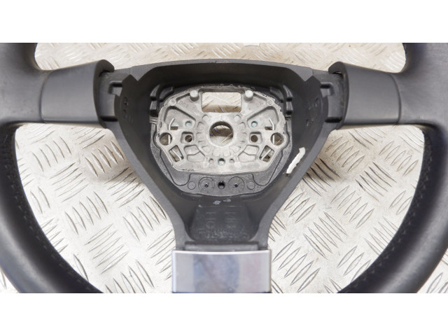 Volant Volkswagen Tiguan 2008 1T04190941AA, 1T0419091