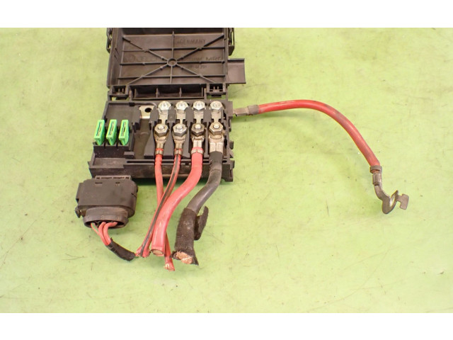 Блок предохранителей 1J0937550AA Volkswagen Golf IV