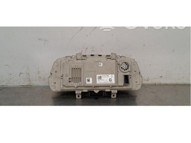 Панель приборов 5E3920770E   Skoda Octavia Mk4       
