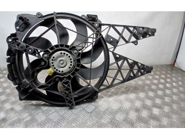 Вентилятор радиатора Opel Combo D 1.2