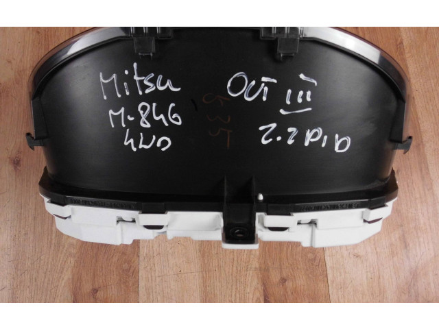 Панель приборов 8100C535 Mitsubishi Outlander