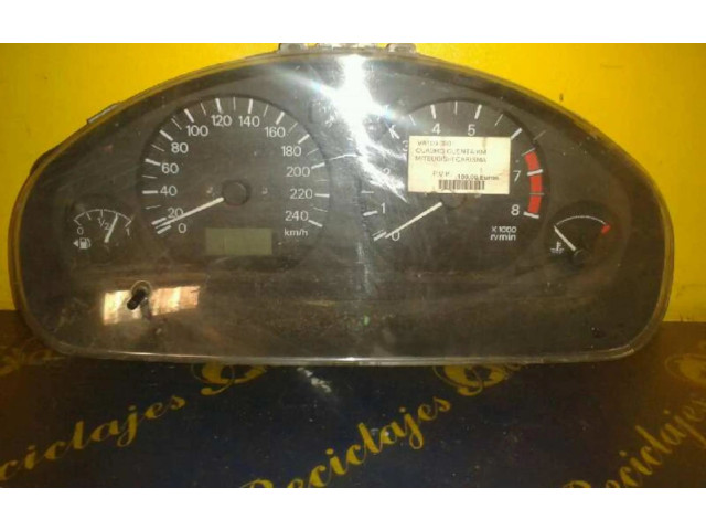 Панель приборов Mitsubishi Carisma