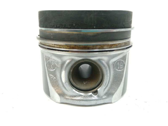 Поршень CAYB 03F107065F Volkswagen Golf SportWagen